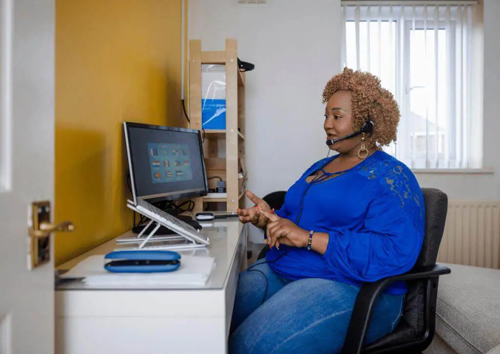 The Benefits of Multilingual Hotline in Healthcare